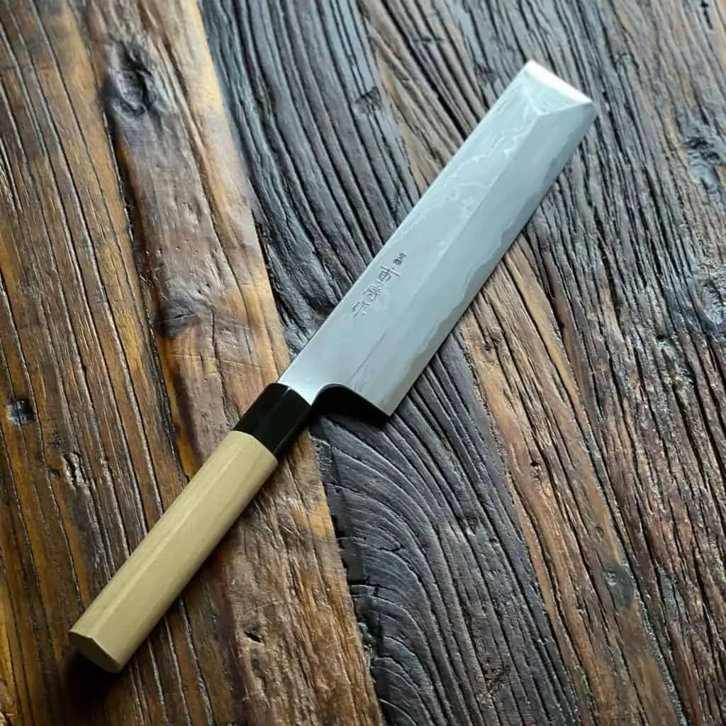 Usuba - great single bevel Japanese knife for chopping vegetables