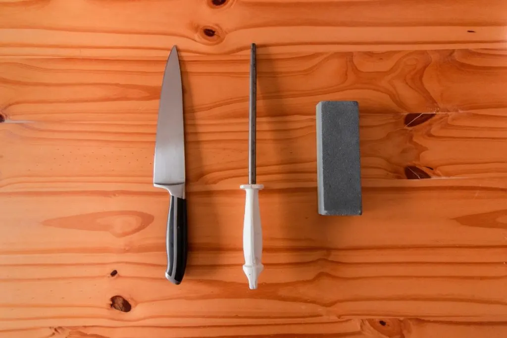 How To Properly Sharpen A Stainless Steel Knife At Home