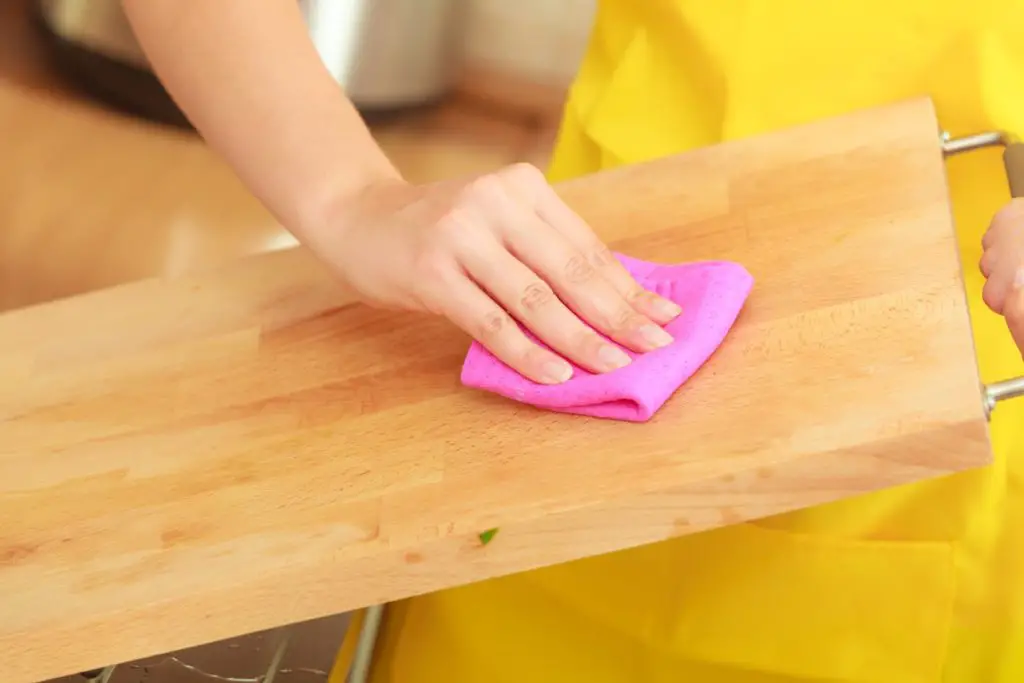 How To Sanitize & Care for Wooden Cutting Board