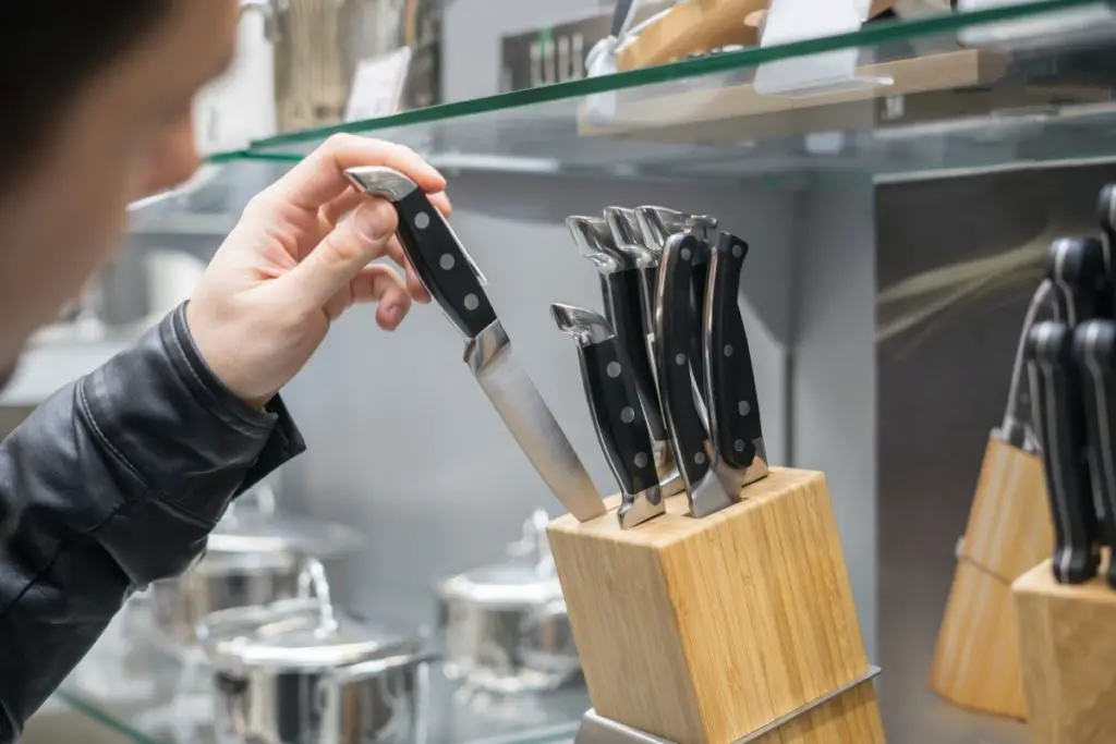 What Is The Best Way To Store Kitchen Knives