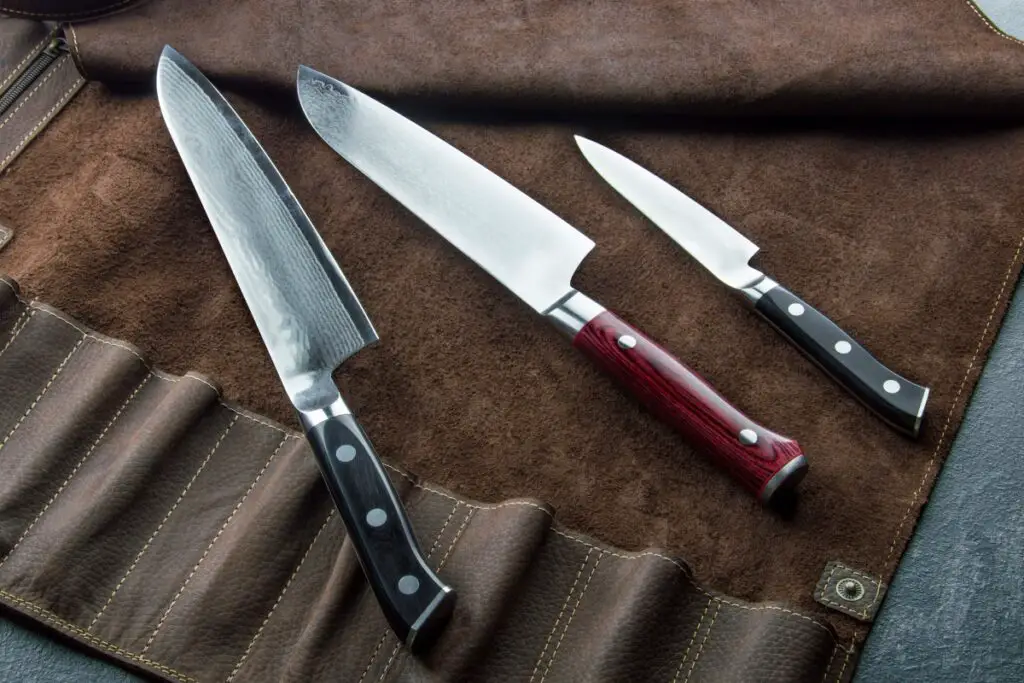 How To Pack Knives For Travel