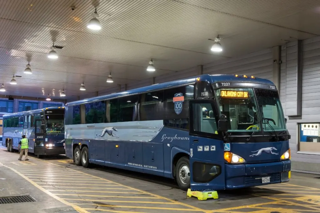 Knife Policy for Biggest US Bus Services
