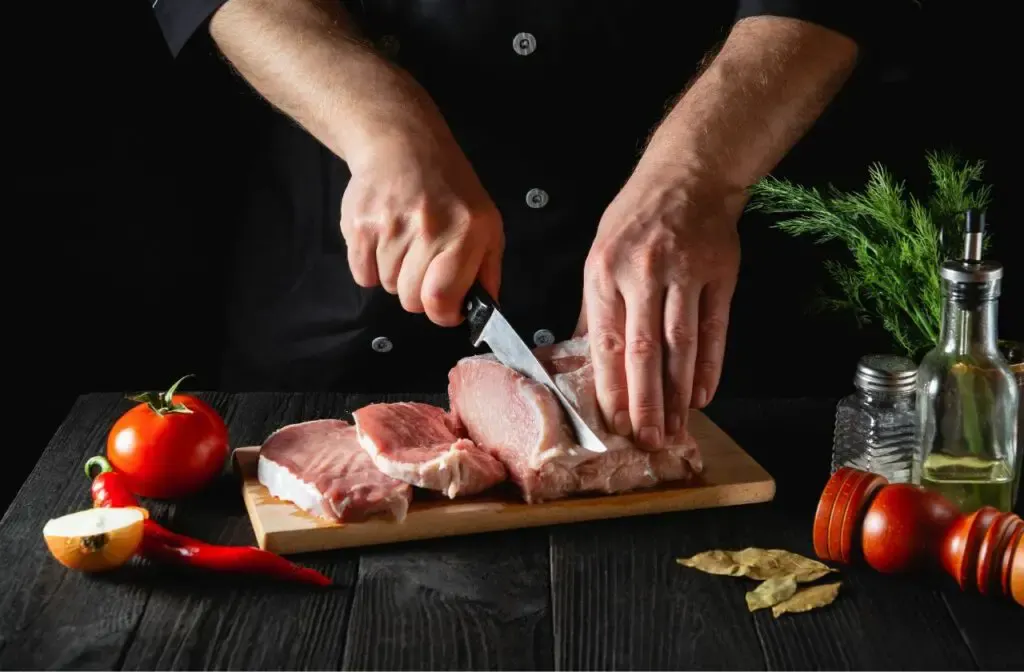 Can You Use a Bread Knife to Cut Meat?