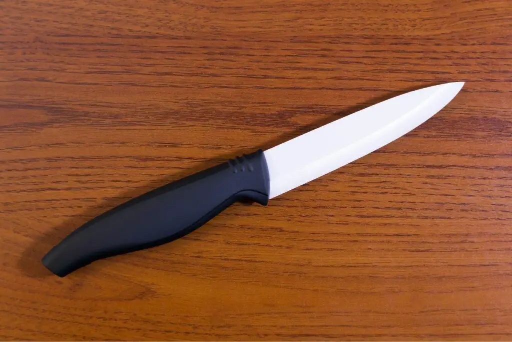 The Pros and Cons of Ceramic Knives